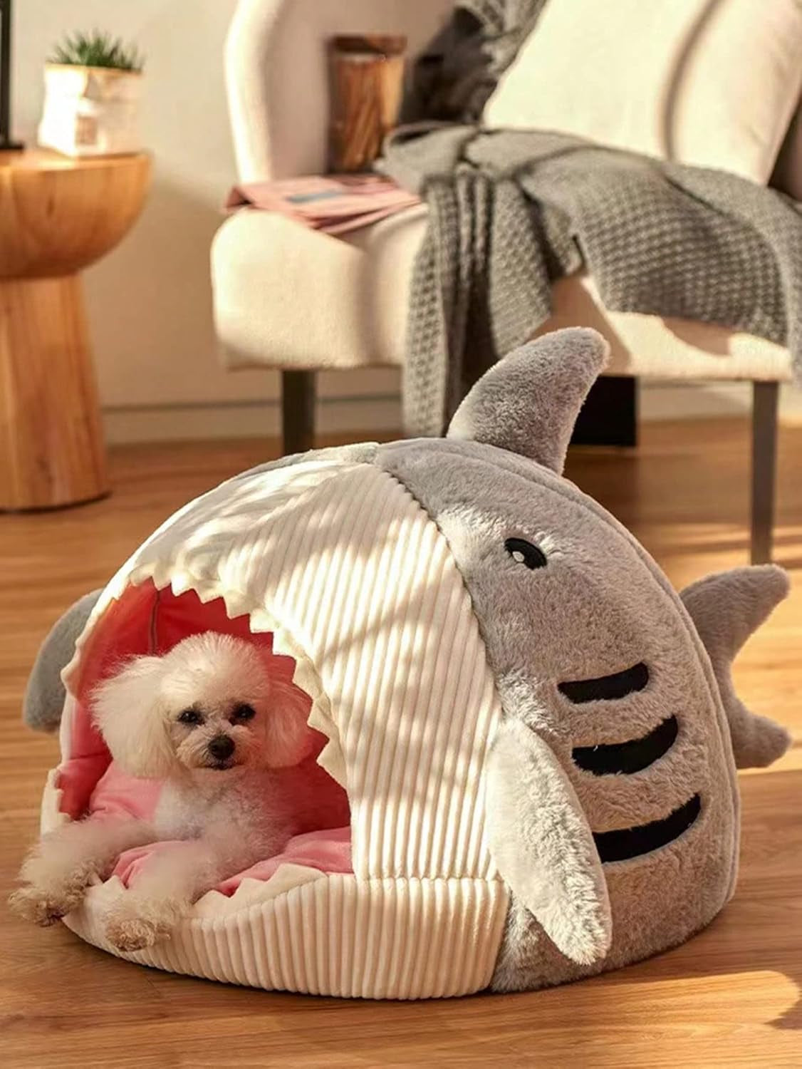 Shark-Shaped Kennel Kitten Bed Hideout House Warm Soft Comfortable / Grey Medium